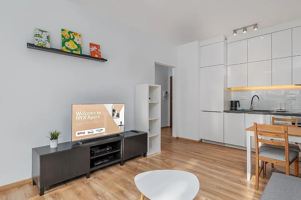 Kaliny Jedrusik 6 By Nyx Apart Warsaw Apartment